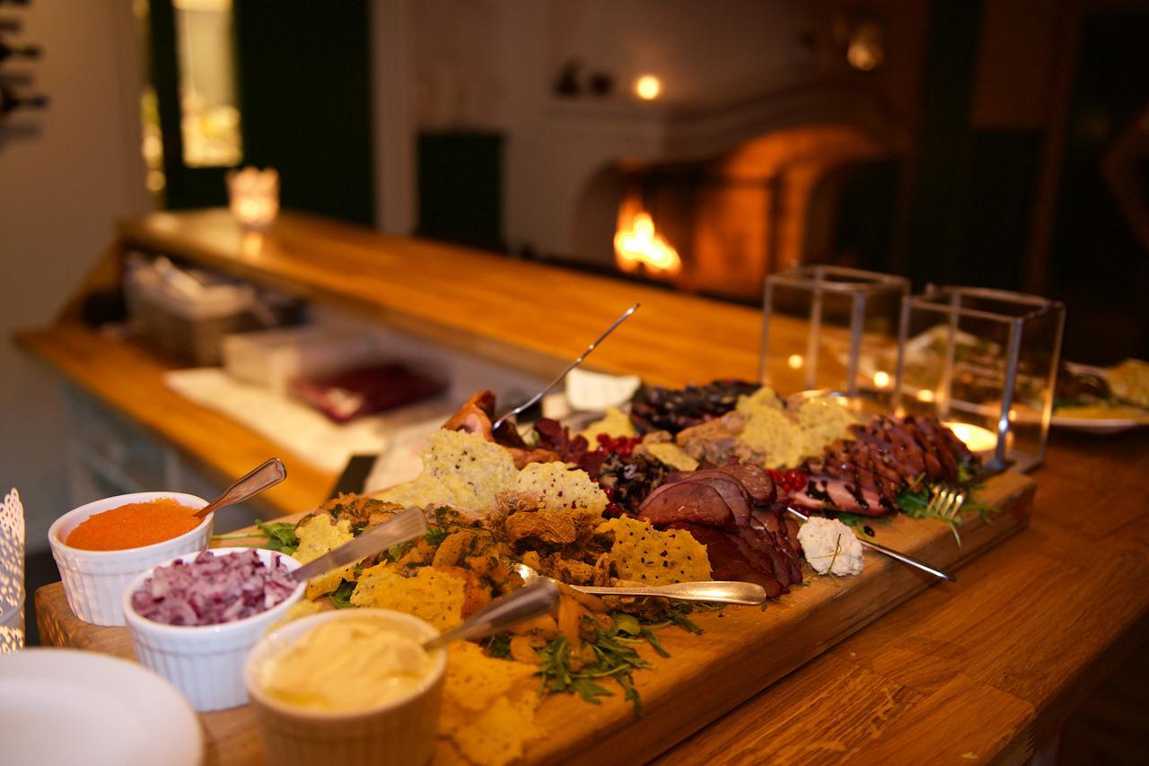 Pine Bay Lodge Person Экстерьер фото