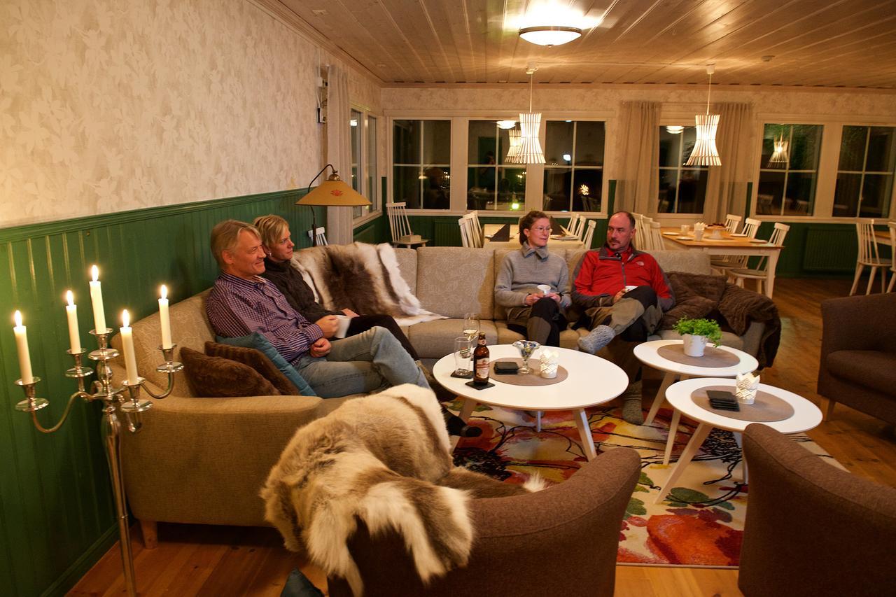 Pine Bay Lodge Person Экстерьер фото