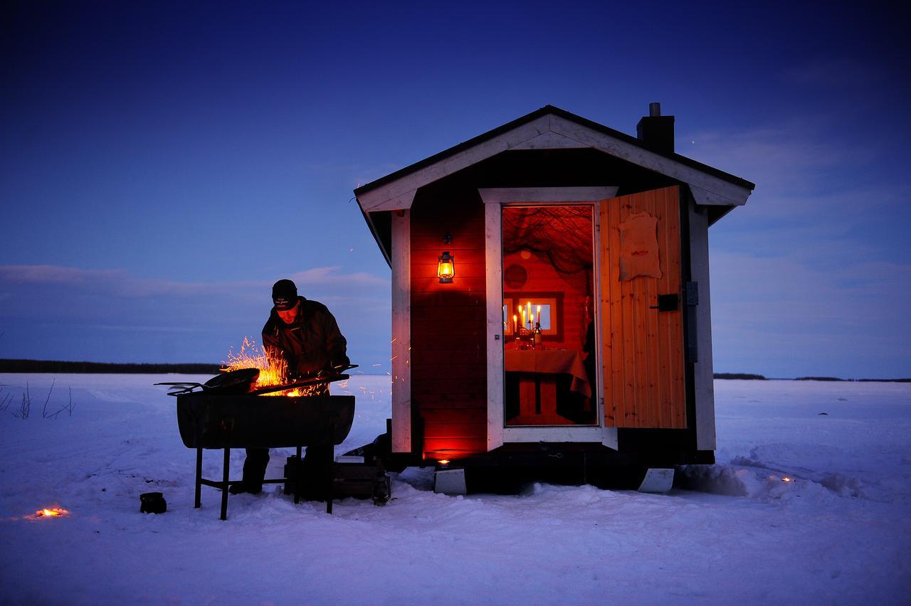 Pine Bay Lodge Person Экстерьер фото